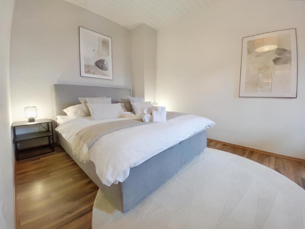 Milpau Recklinghausen1 - Modernes Und Zentrales Premium-Apartment Mit Queensize-Bett, Netflix, Nespresso, Smart-Tv Und Privatparkplatz Eksteriør billede