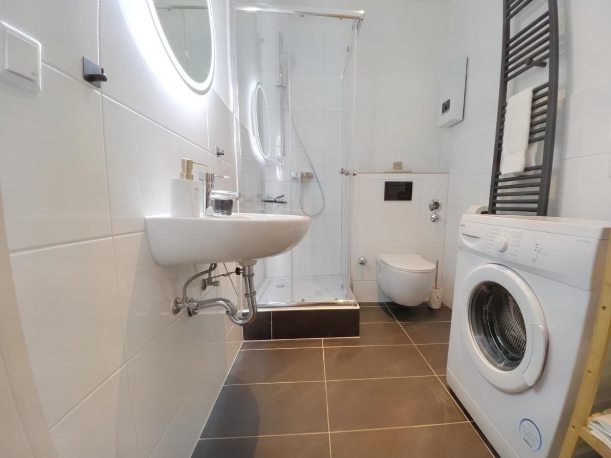 Milpau Recklinghausen1 - Modernes Und Zentrales Premium-Apartment Mit Queensize-Bett, Netflix, Nespresso, Smart-Tv Und Privatparkplatz Eksteriør billede